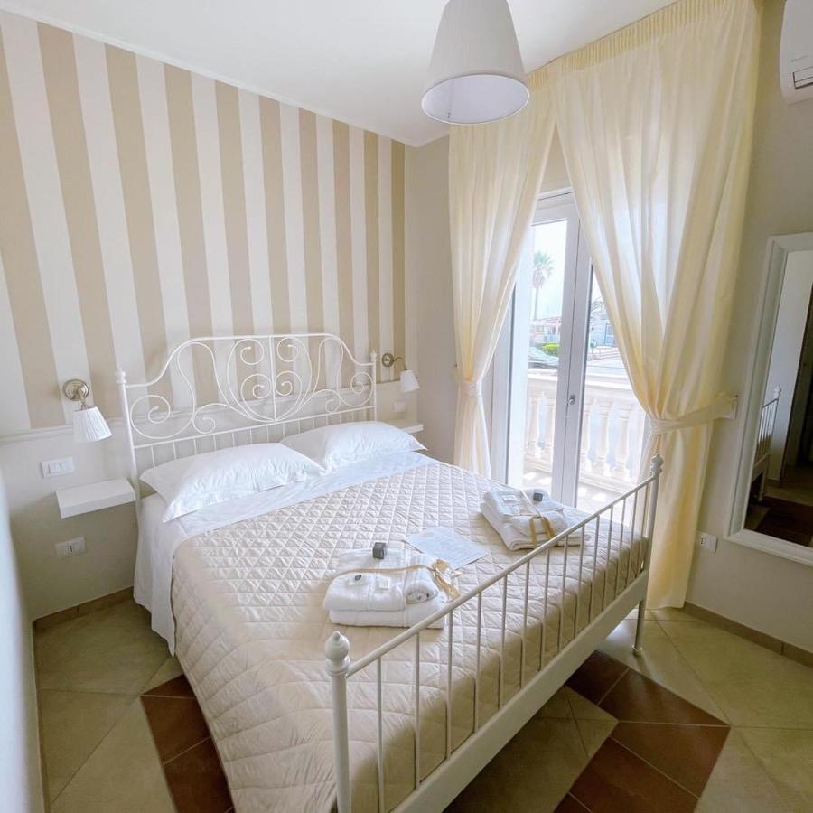 Crialesi Boutique Rooms ファレルナ エクステリア 写真