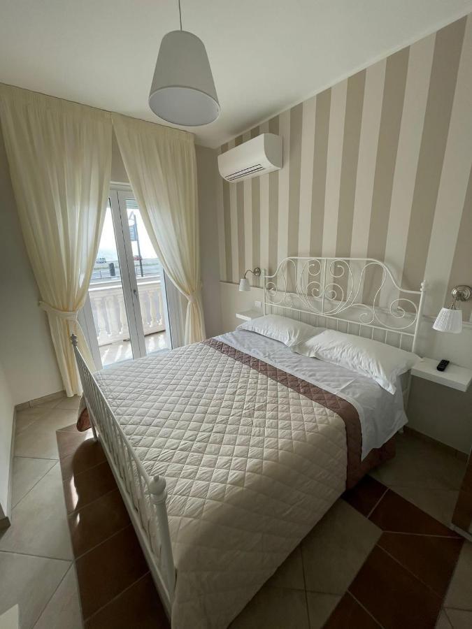 Crialesi Boutique Rooms ファレルナ エクステリア 写真